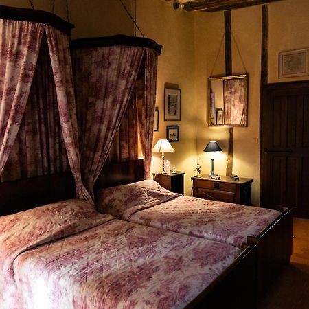 Louerre Manoir Du Bois Noblet Bed & Breakfast エクステリア 写真