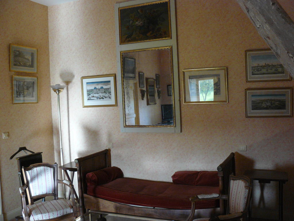 Louerre Manoir Du Bois Noblet Bed & Breakfast エクステリア 写真