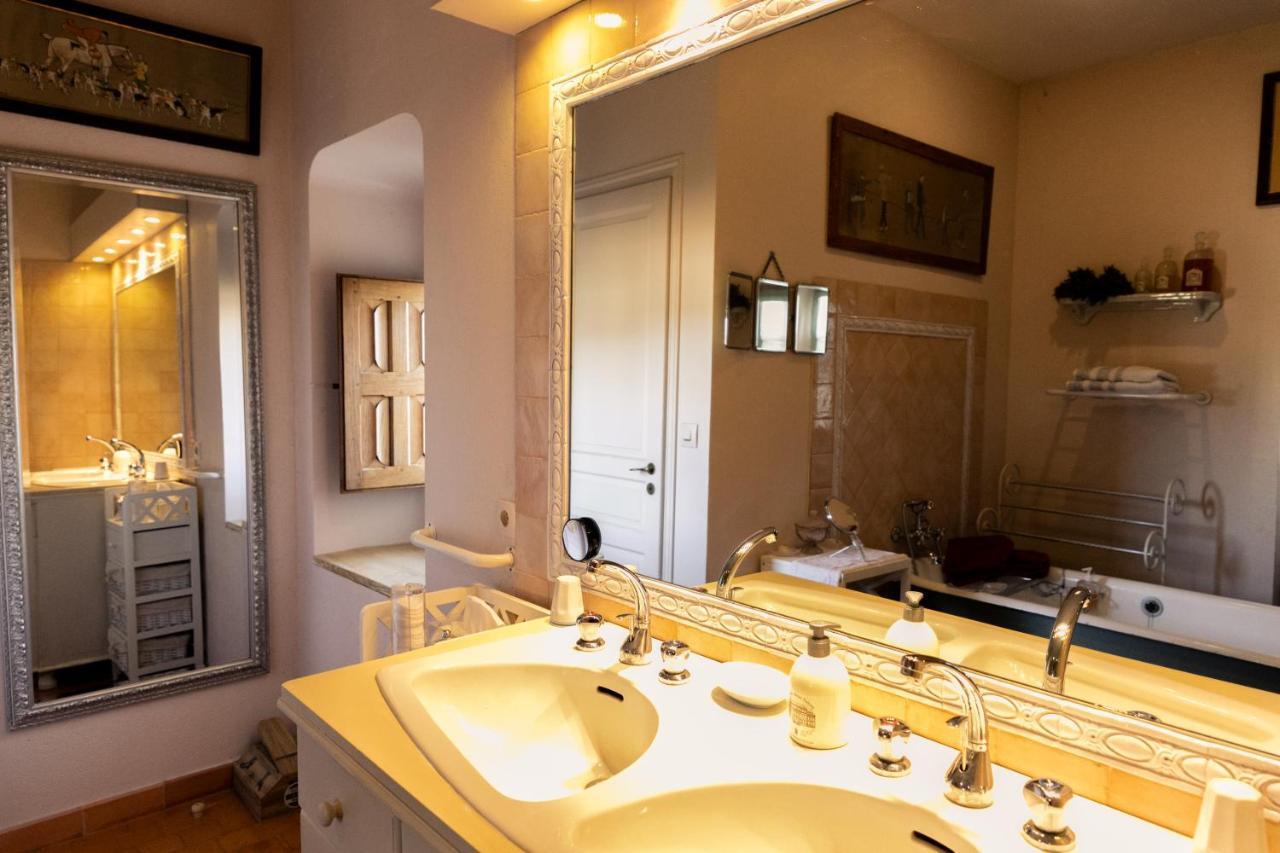 Louerre Manoir Du Bois Noblet Bed & Breakfast エクステリア 写真